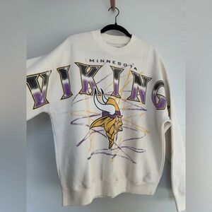 Abercrombie & Fitch Cream Vikings Crewneck Sweater